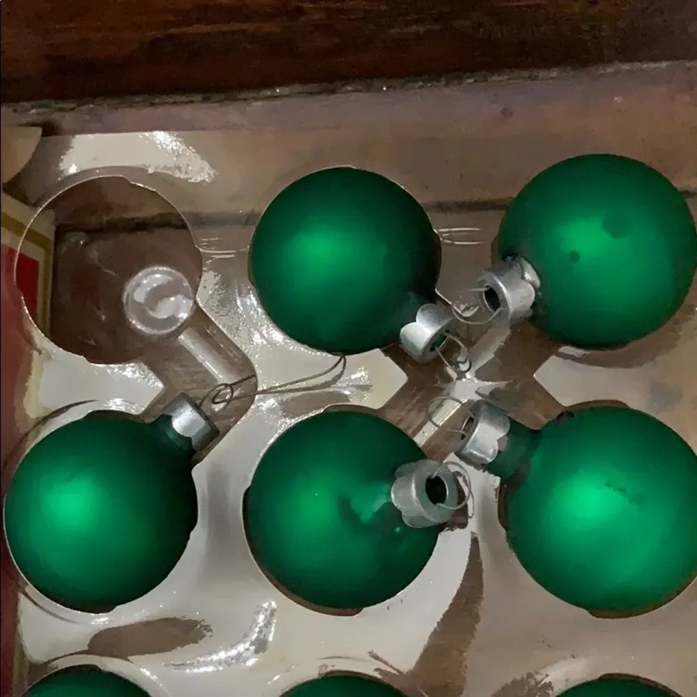 Vtg‎ GF 11 plastic green Christmas ornaments
